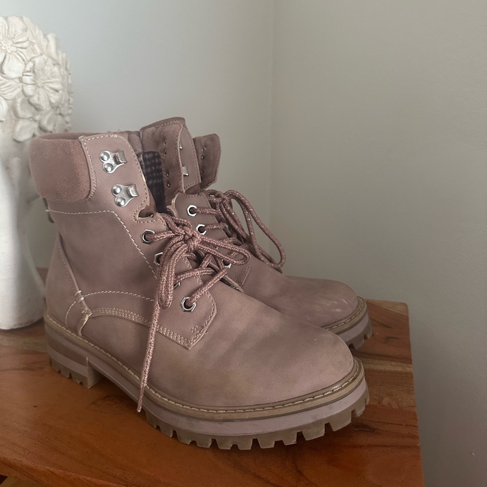 Dusty pink lace-up combat boots